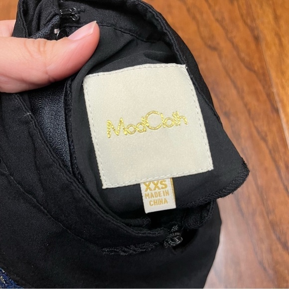 ModCloth Spotlight On Specifics Dress - Picture 6 of 9